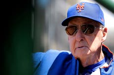 Muere el 'Buitre' Phil Regan, figura del béisbol como lanzador, mánager y cazatalentos