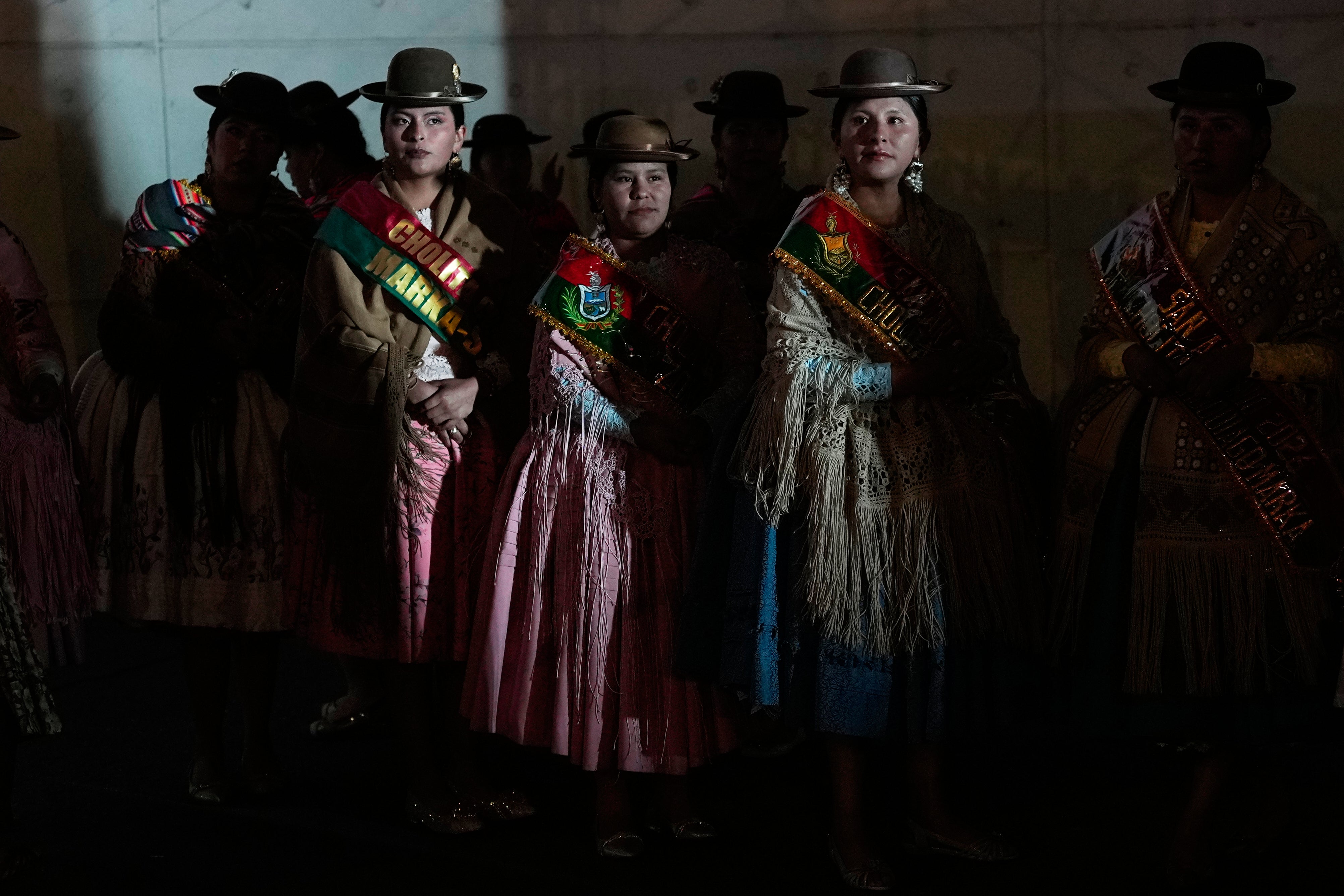 BOLIVIA-LA PAZ-CHOLA PACEÑA