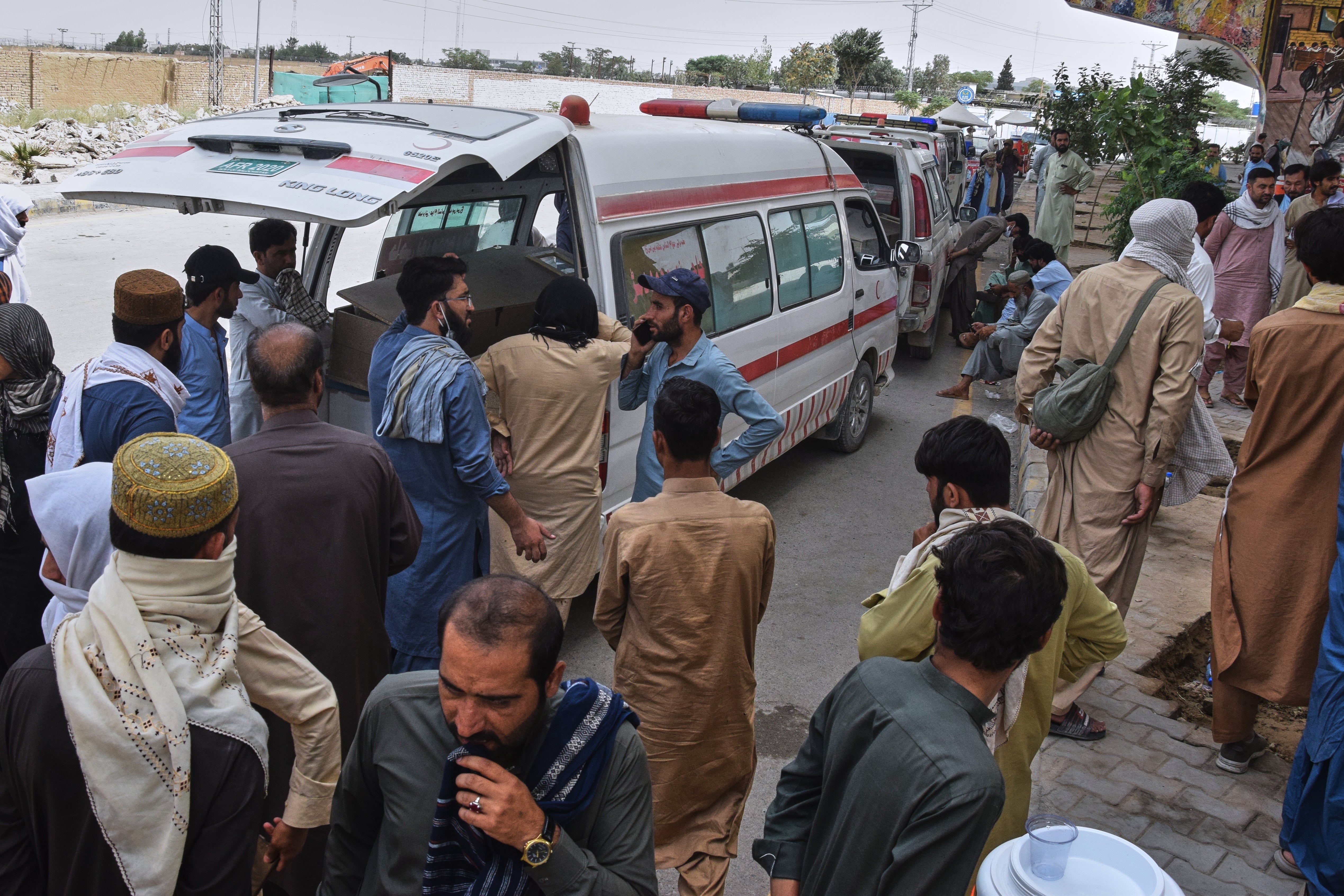 Pakistán promete intensificar ofensiva contra milicianos tras ataques mortíferos en Baluchistán