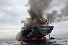 Marinos atacados en estrecho de Ormuz demandan a naviera en Tailandia
