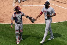 Medias Rojas llegan 2 horas antes del juego ante Mets tras problemas del avión en Chicago