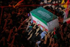 Trump: hay 1.000 misiles listos contra Irán si cumple amenazas de asesinarlo