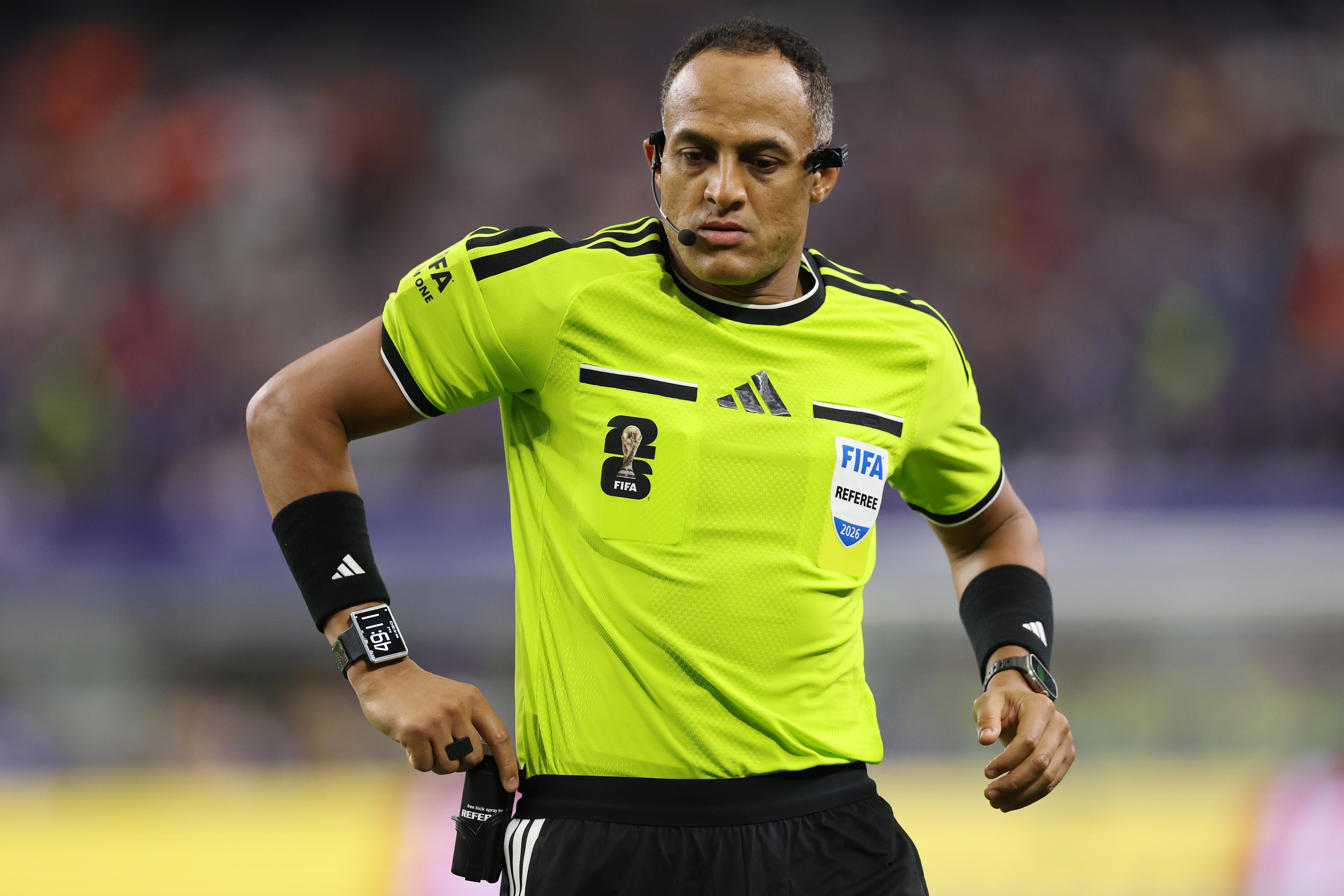 ¿Quién es el árbitro del partido de Inglaterra contra Argentina en el Mundial?