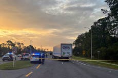 Hombre que huía de agentes migratorios en Florida muere atropellado por un camión, dice la policía