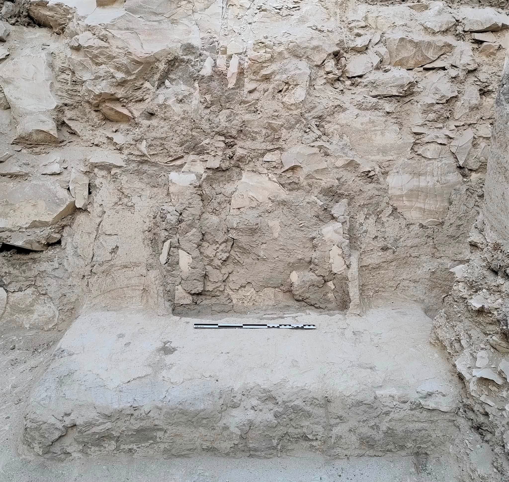 Descubren una tumba en Luxor