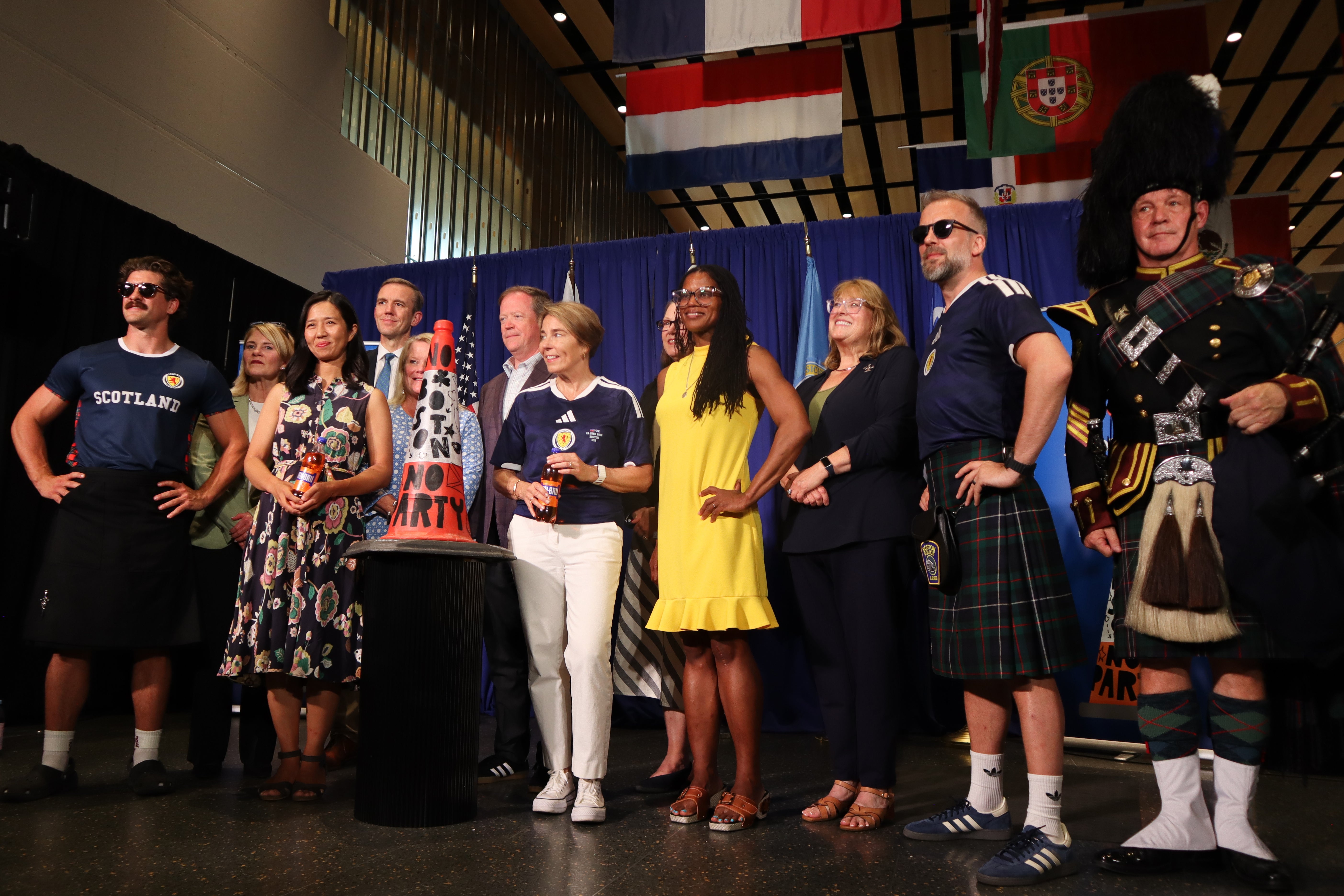 MUNDIAL-ESCOCIA-CONO