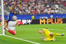 España y el portero Unai Simón logran otra valla invicta y llegan a la final del Mundial