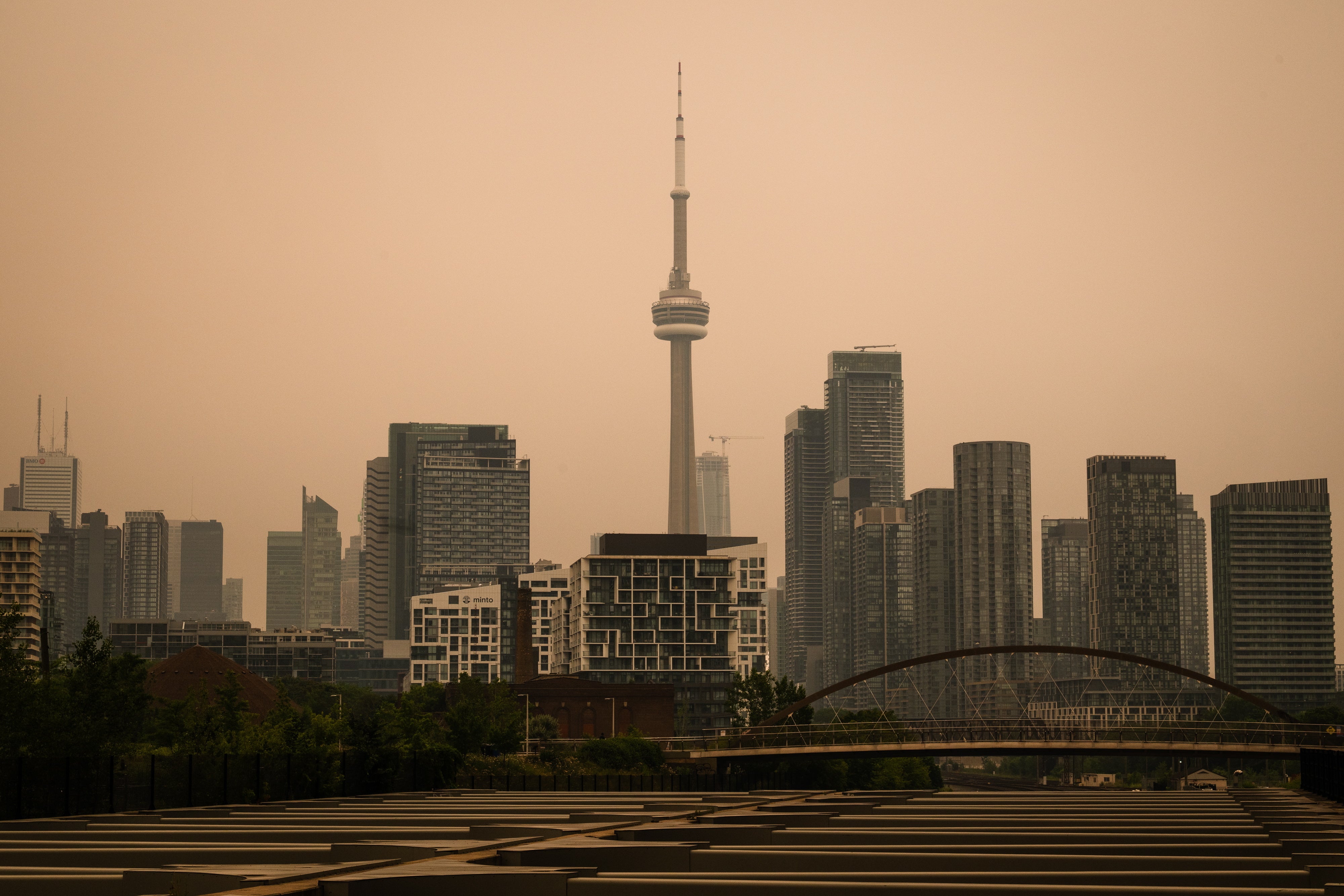 El humo de los incendios forestales de Canadá se extenderá por Estados Unidos
