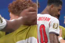 Bellingham da un manotazo a Valentín Barco tras eliminación de Inglaterra del Mundial