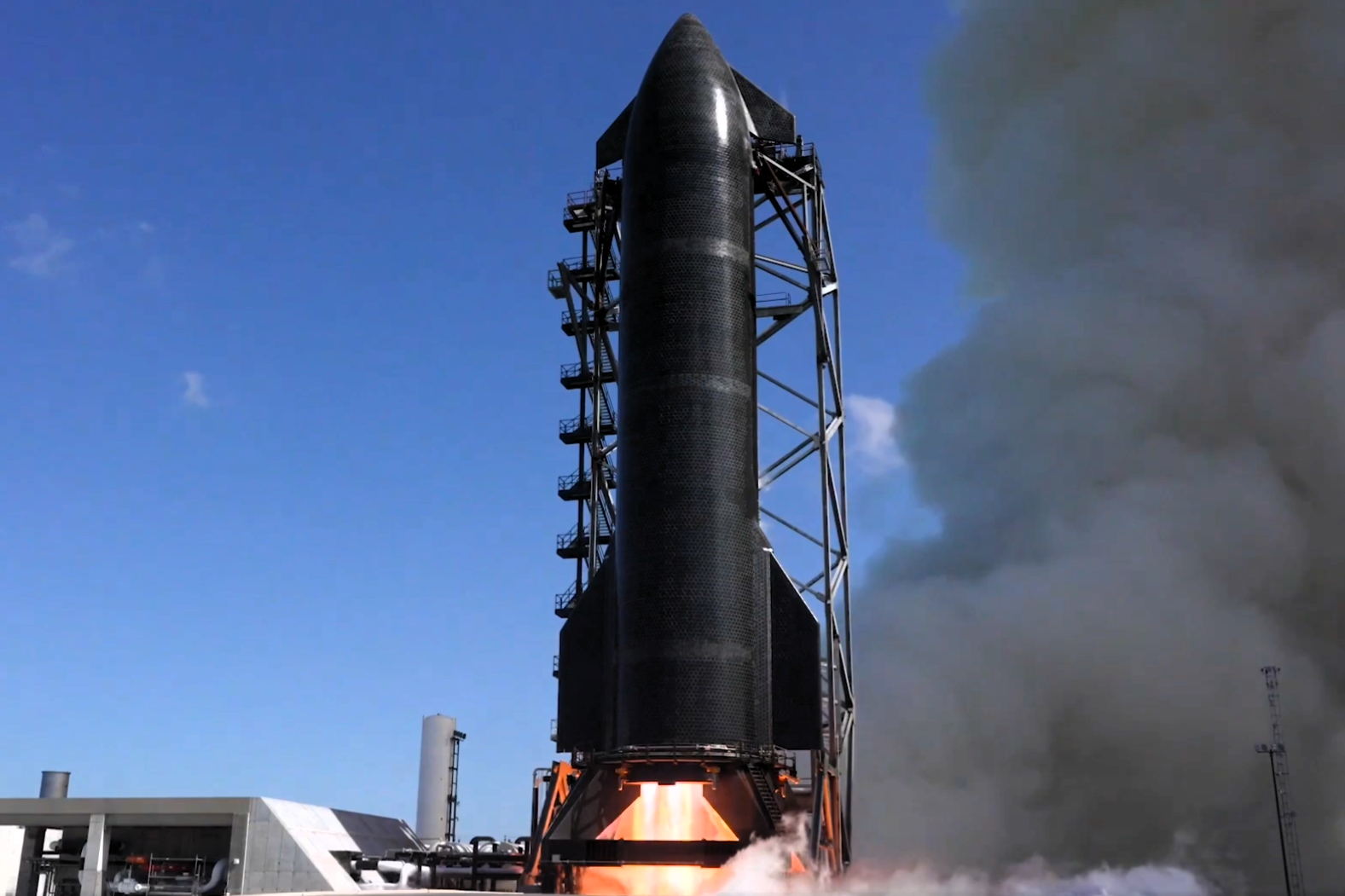 El cohete Starship de SpaceX realizará su decimotercer vuelo de prueba a partir del 16 de julio de 2026 desde las instalaciones de Starbase, en Texas