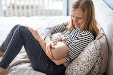 Las mamás dedican casi 100 horas al mes a la lactancia