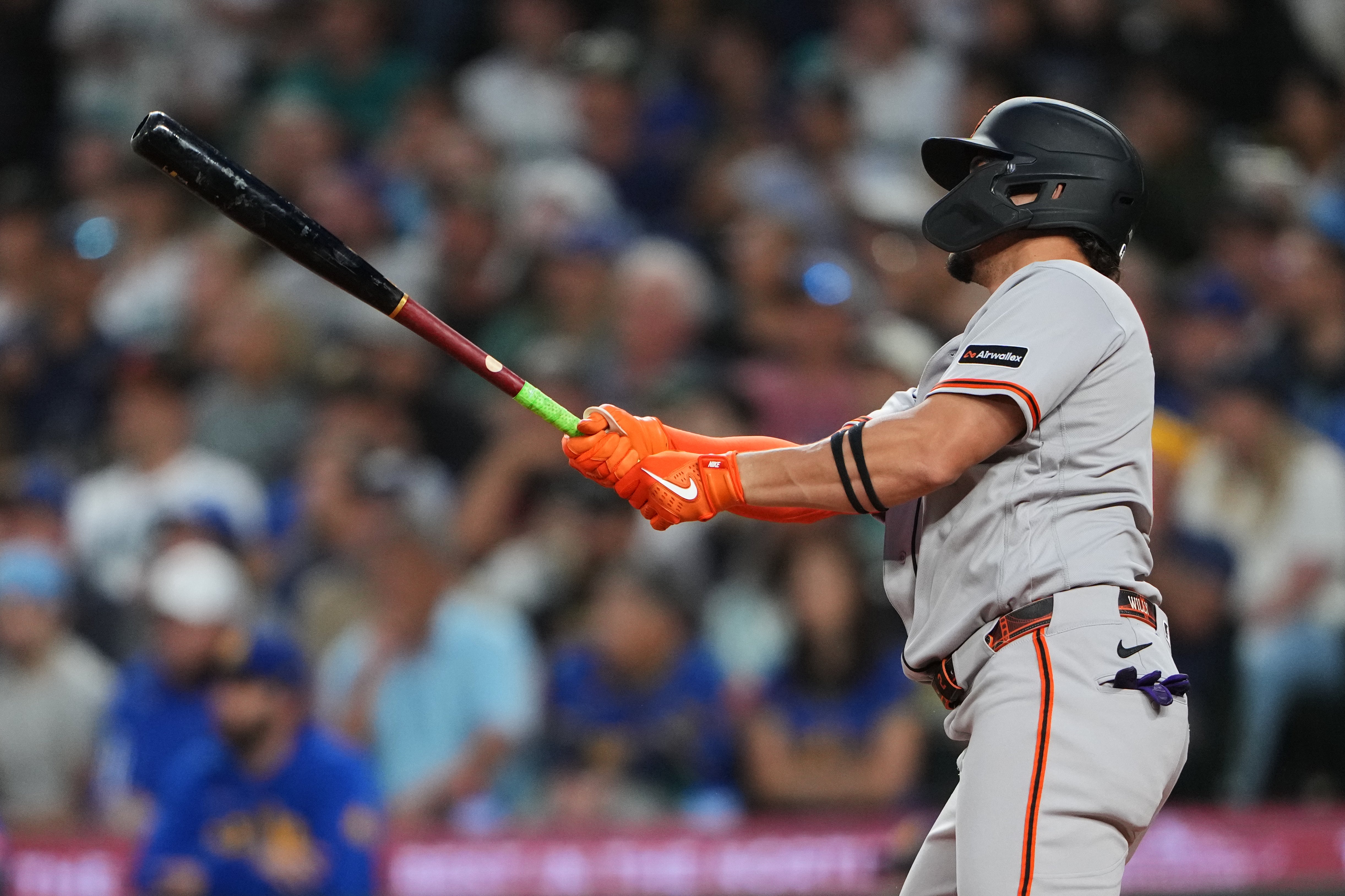 Adames pega 7mo grand slam de su carrera y Roupp lanza 7 para Gigantes que ganan 7-0 a Marineros