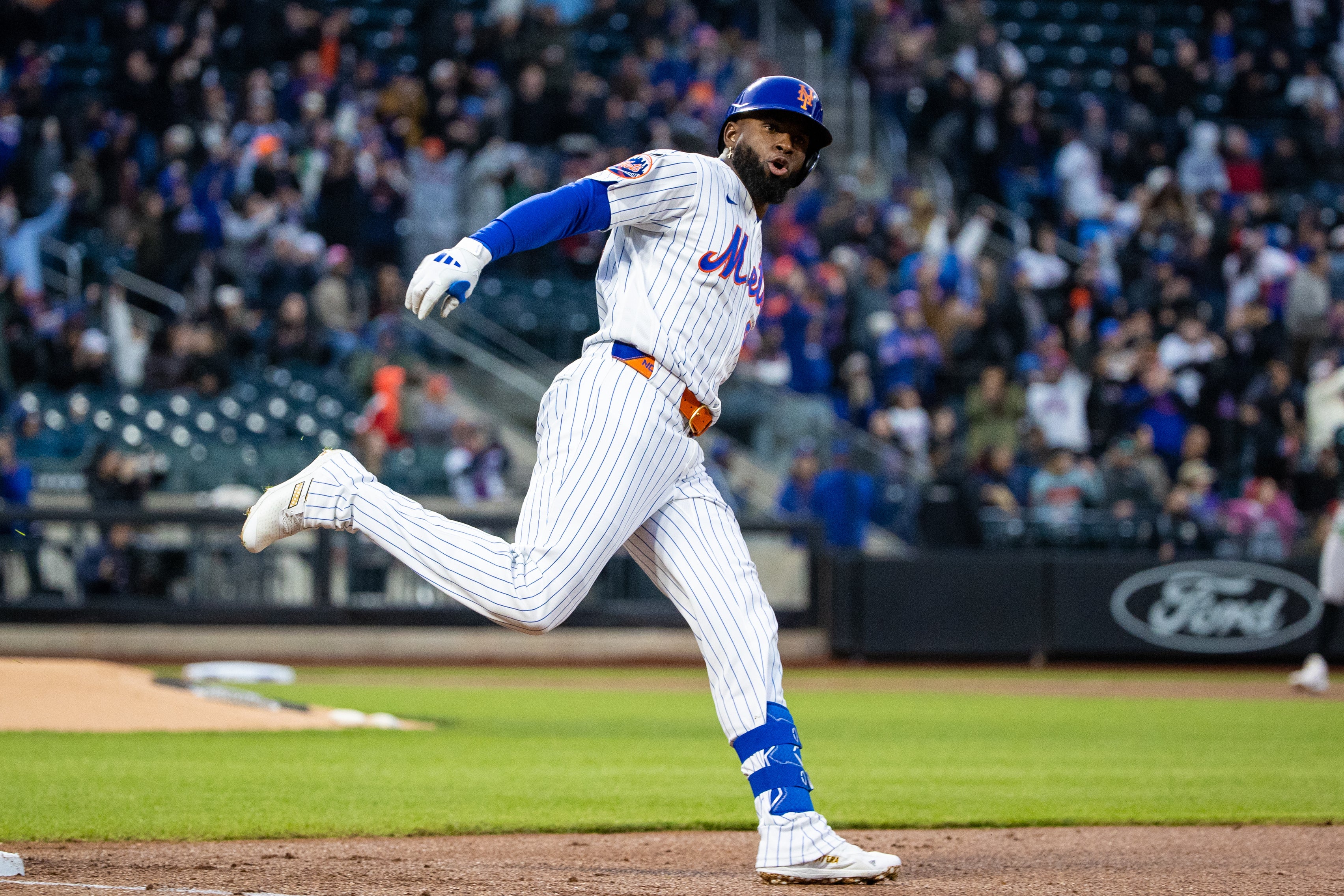METS-ROBERT JR
