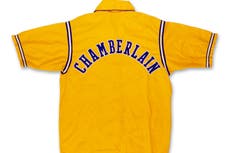 Chaqueta de los Lakers de Wilt Chamberlain se vende por más de 89K en subasta