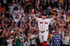 Durbin pega el jonrón del triunfo y Boston vence 6-5 a Baltimore para su 14ta victoria seguida