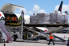 EEUU envía comida a cubanos mientras sigue presionando al gobierno de la isla