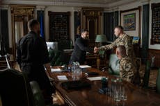 Ucrania renueva su cúpula militar para la lucha contra Rusia