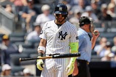 MLB apunta a José Caballero por esperar para enfrentar al lanzador en el plato