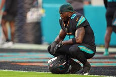 Tyreek Hill corre, pero dice carecer de fuerza en la pierna izquierda a 10 meses de lesión grave