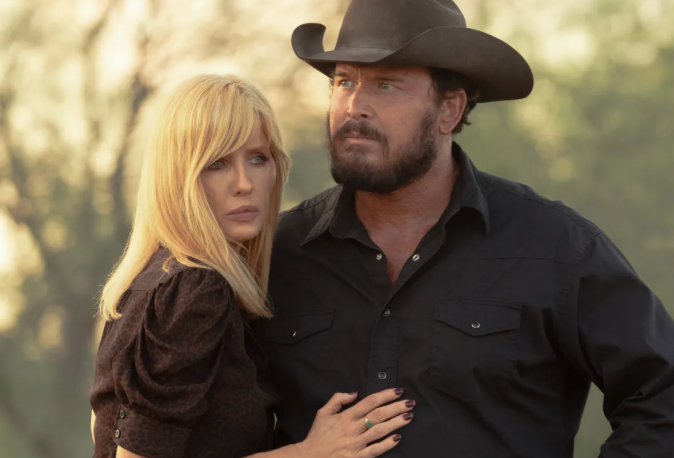 Kelly Reilly y Cole Hauser interpretan a Beth y Rip, una pareja terrateniente, en ‘Dutton Ranch’