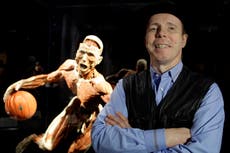 Muere a los 81 años Gunther von Hagens, anatomista alemán de la exposición "Body Worlds"