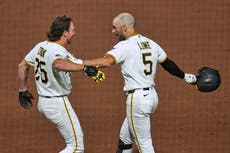 Brandon Lowe impulsa la carrera del triunfo en la 10ma y los Piratas vencen 3-2 a Diamondbacks