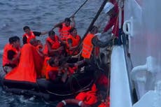 Suben a 48 los sobrevivientes tras naufragio de barco vietnamita en el mar de China Meridional