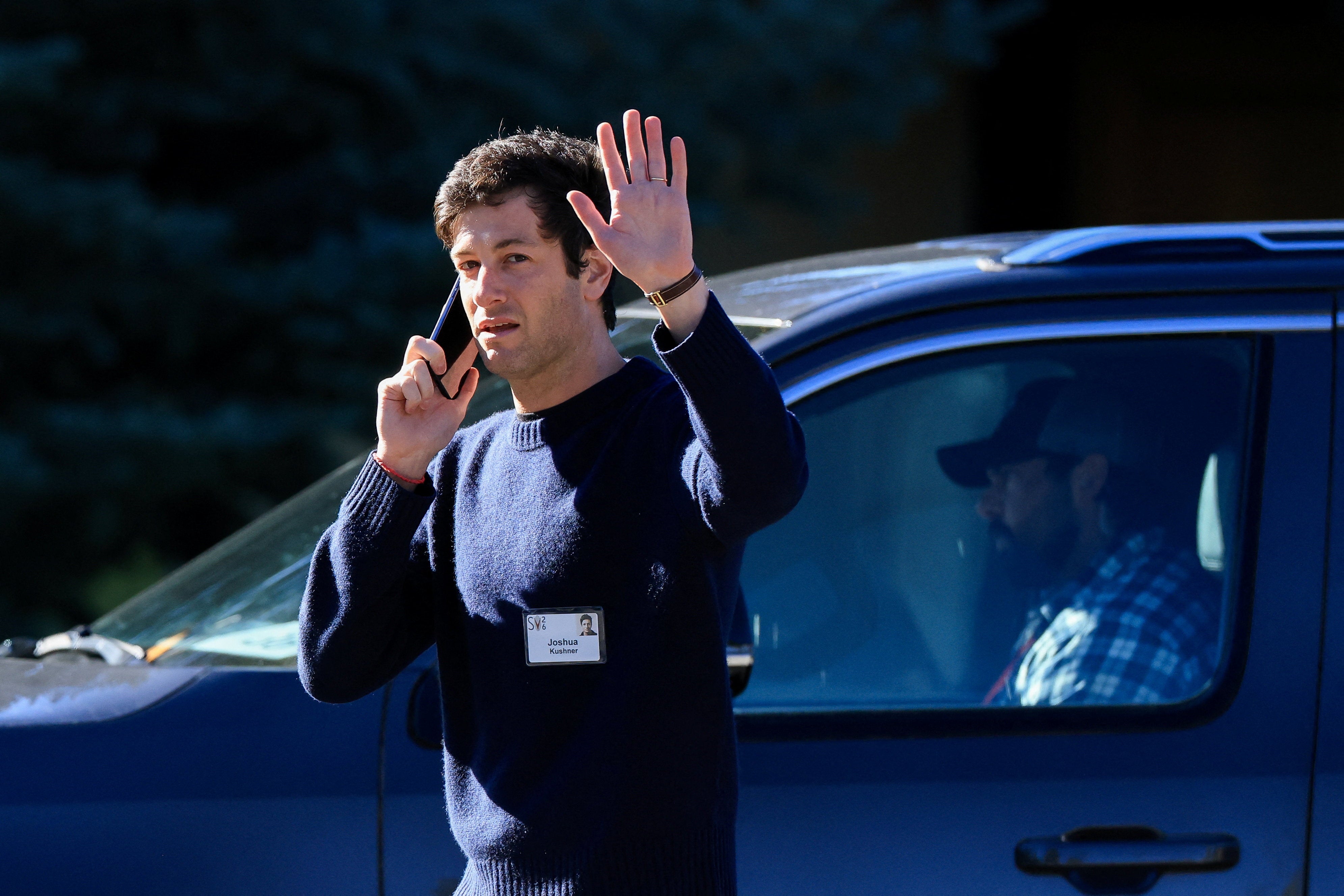 Josh Kushner ha mantenido conversaciones para convertirse en el principal inversionista