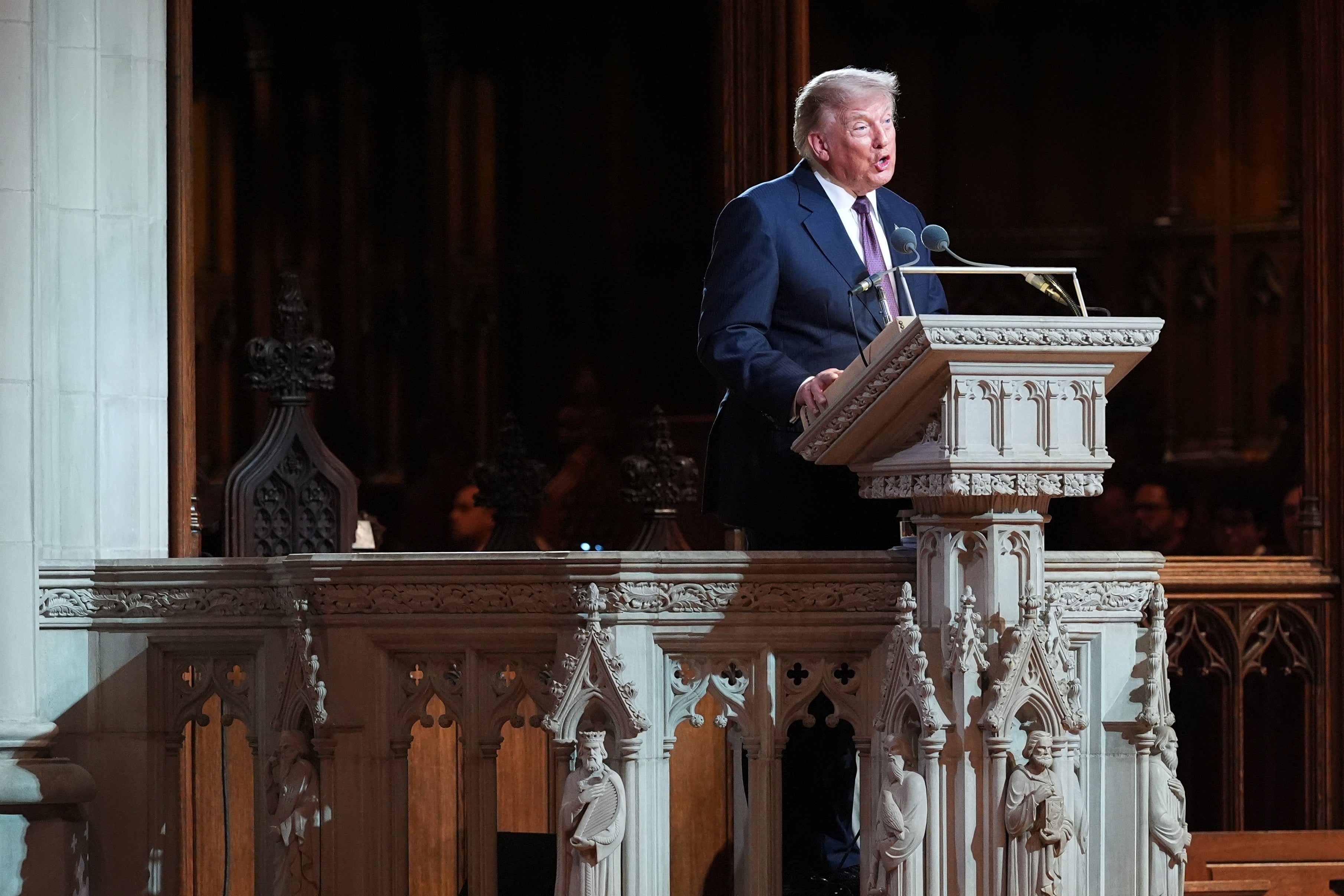 Durante su discurso fúnebre, Trump describió a Graham como un “gigante” del Senado y un “estadista respetado”