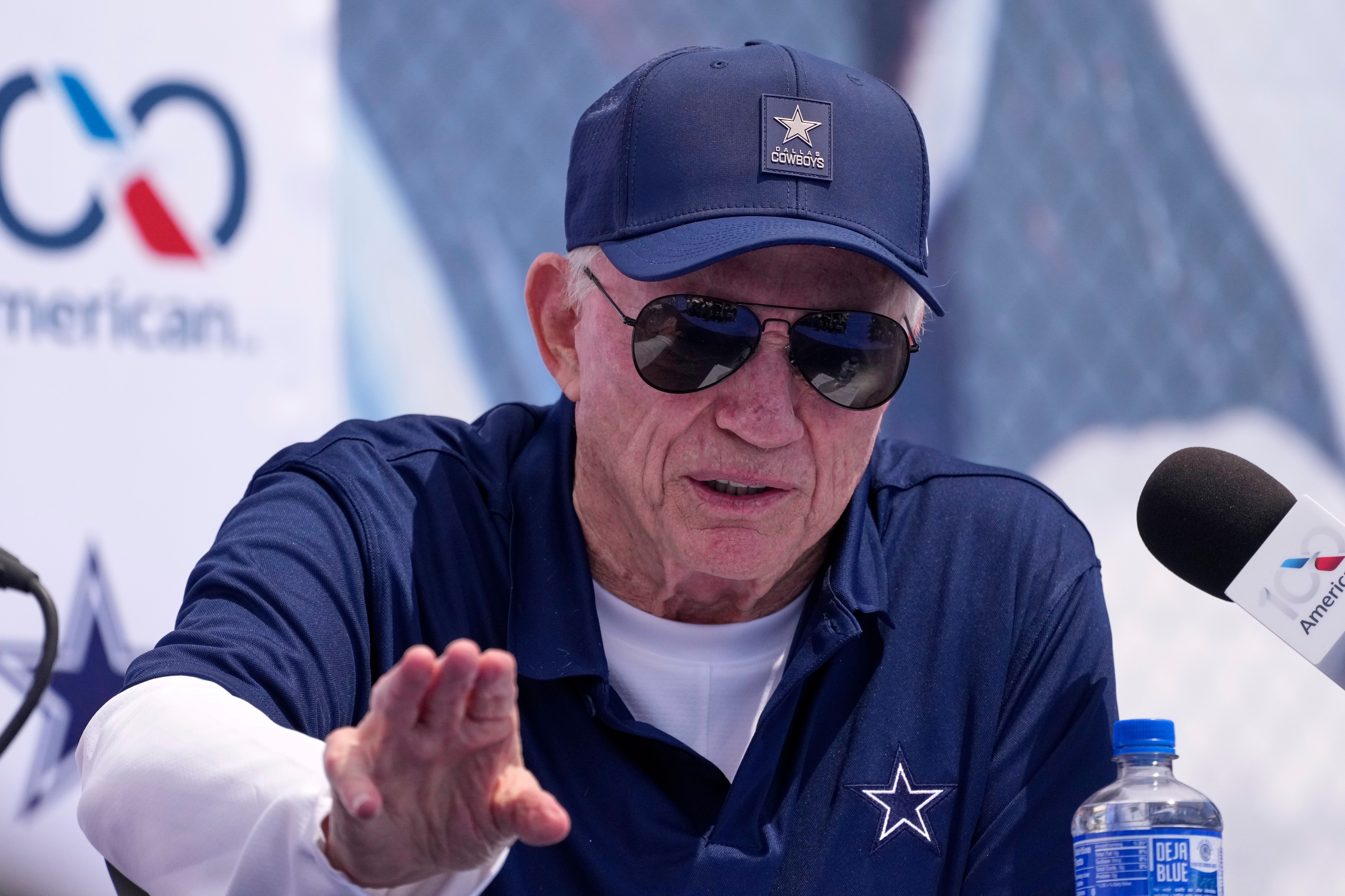 COWBOYS-JONES