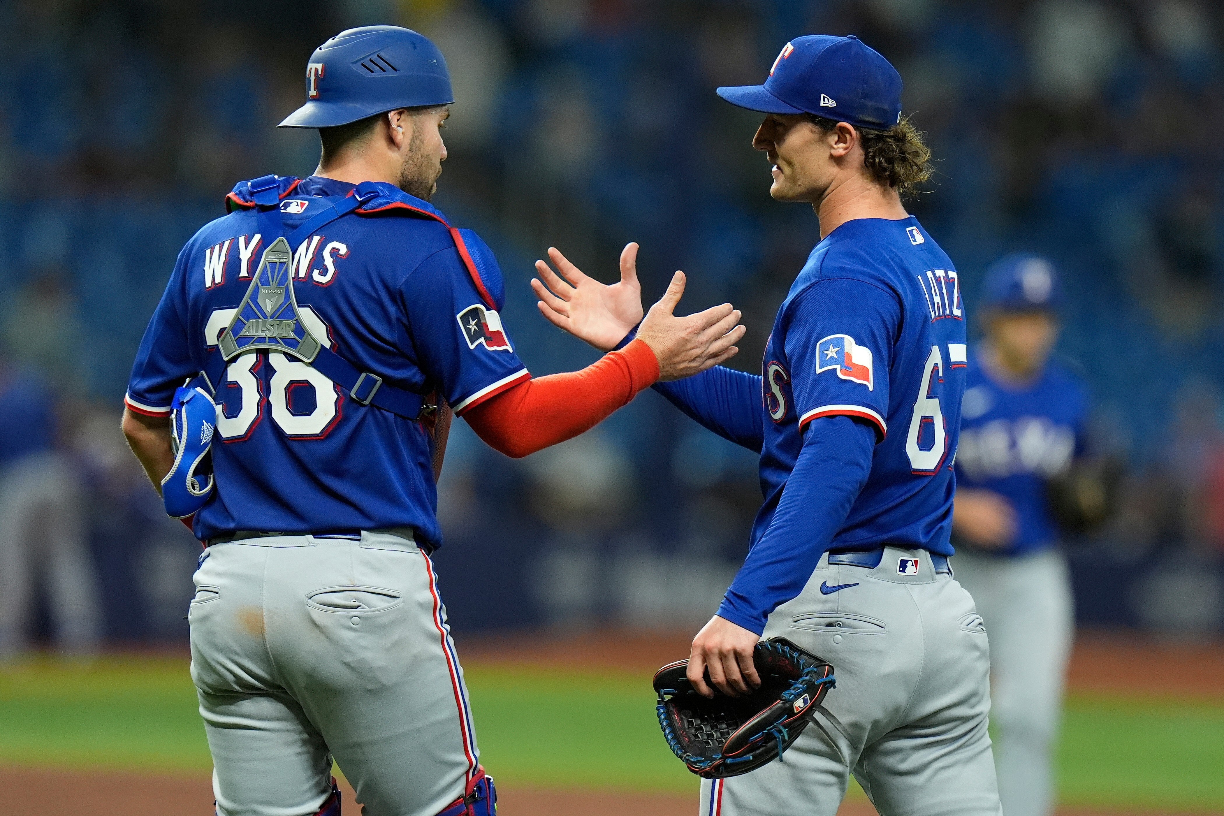 Wynns y Quantrill llevan a Rangers a su 4ta victoria en 5 duelos, 4-1 ante Rays