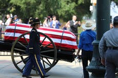 Lindsey Graham regresa a casa por última vez para su funeral en Carolina del Sur