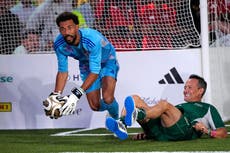 Nueva posposición de llegada de Vozinha a Chile genera inquietud entre hinchas de Colo Colo