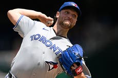 Yesavage lanza 6 2/3 entradas Y Okamoto pega 3 hits en triunfo 5-2 de Blue Jays ante Nacionales