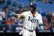 Un par de jonrones tempraneros impulsa la blanqueada 3-0 de los Rays ante Rangers