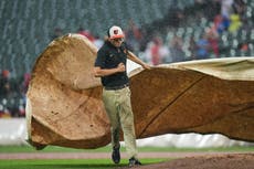 Filis aplastan 8-0 a Orioles en juego suspendido por lluvia tras 5 1/2 entradas