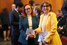 Candidatas a dirigir la ONU debaten cómo recuperar el liderazgo del organismo