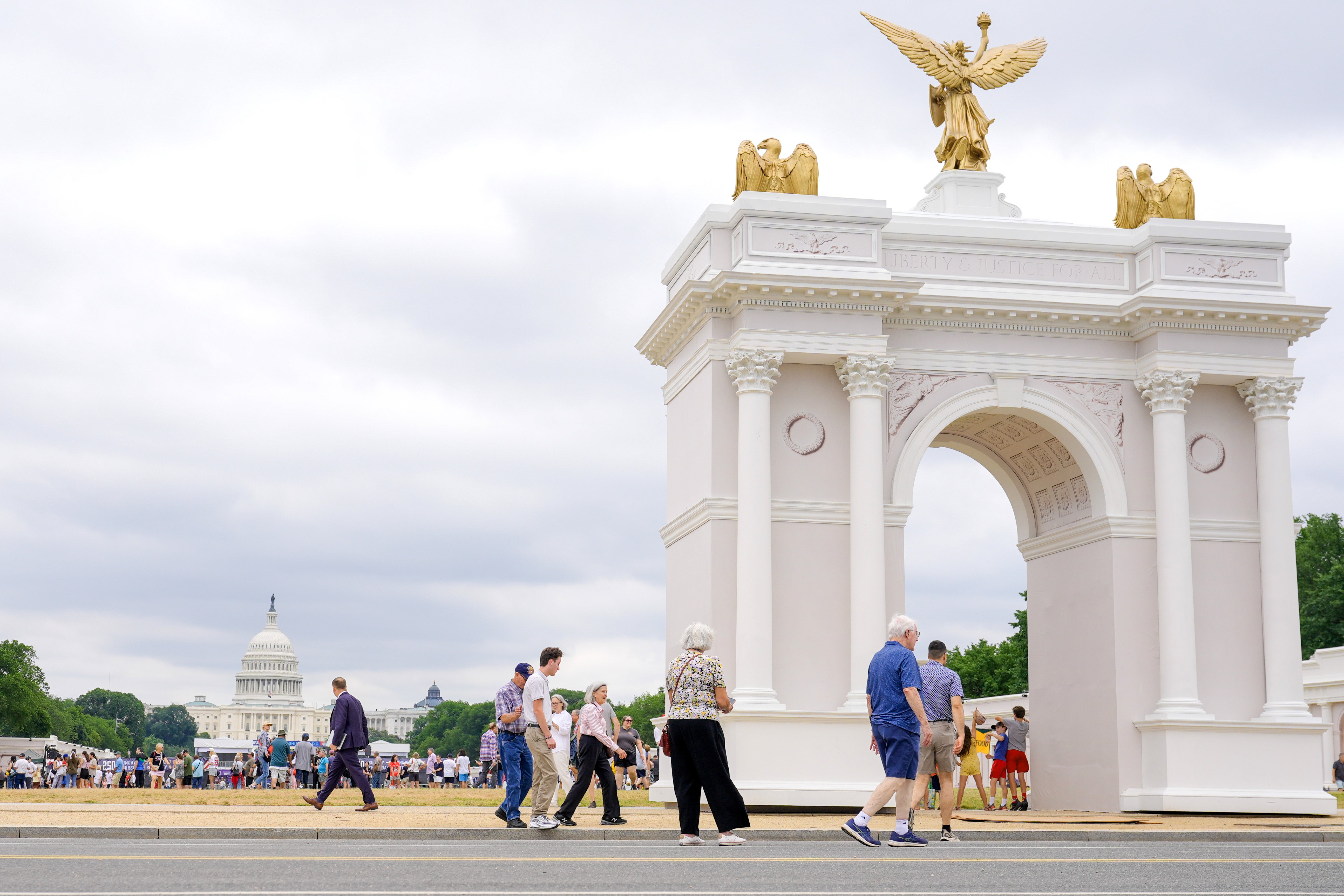 TRUMP-ARCO DEL TRIUNFO