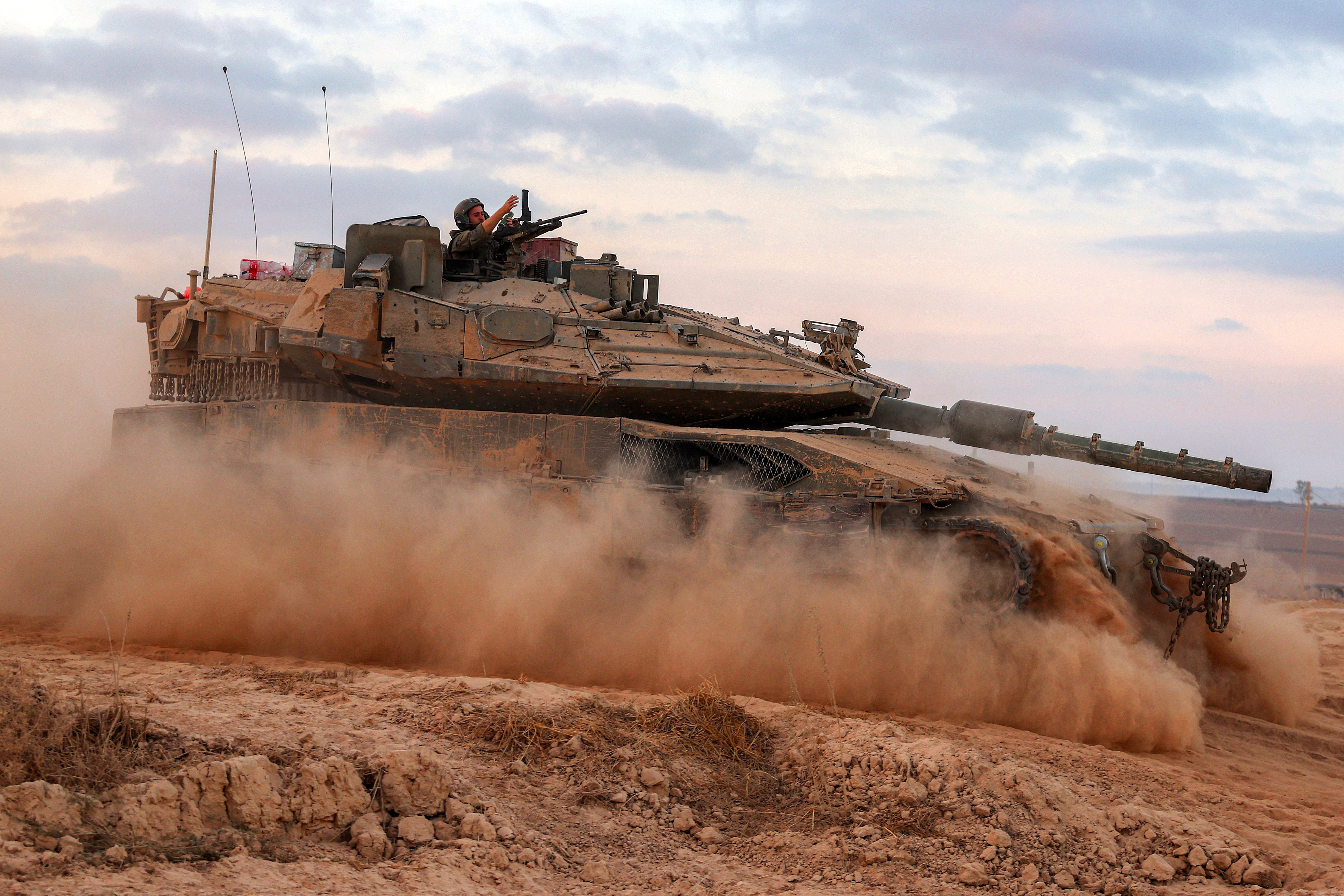 Un tanque israelí Merkava fotografiado en la frontera en septiembre de 2025