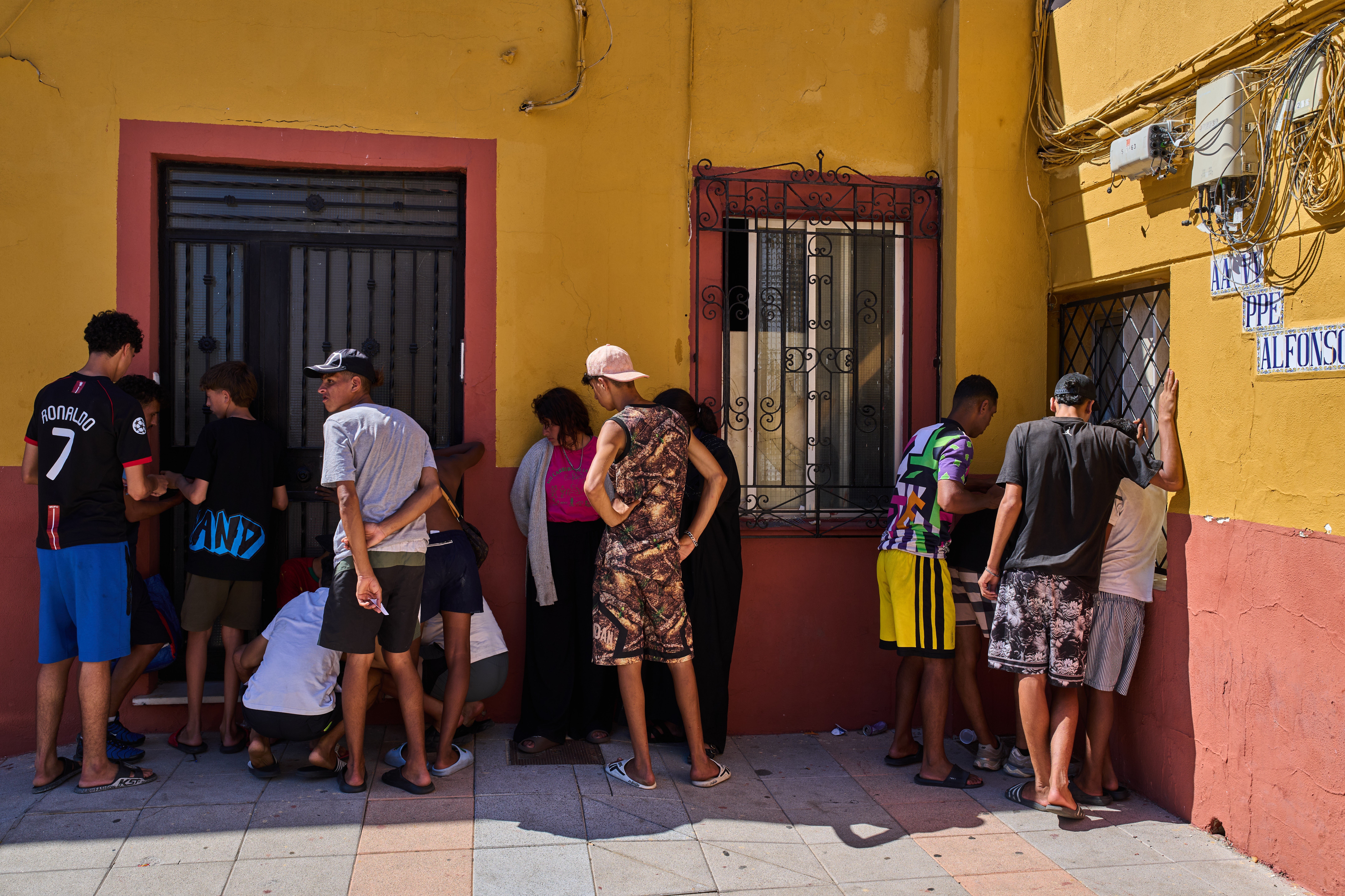 ESPAÑA-CEUTA-FAMILIAS