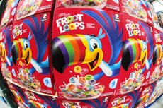Kellogg retirará colorantes artificiales de sus cereales