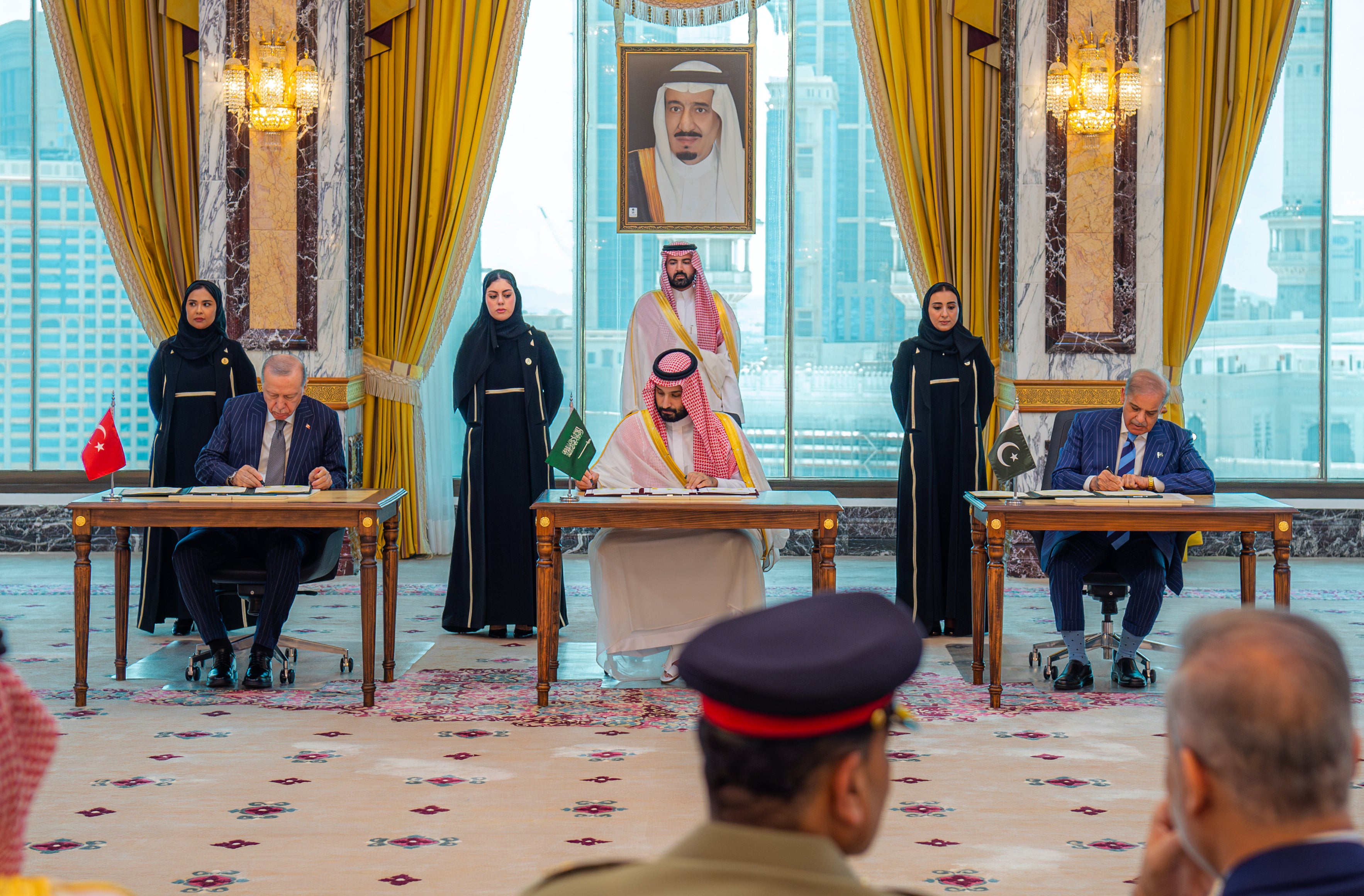 TURQUÍA-ARABIA SAUDÍ-PAKISTÁN
