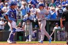 Happ y Amaya conectan jonrones y Boyd mejora para Cachorros que vencen10-2 a Reales