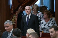 Parlamento de Hungría nombra a András Baka presidente en purga de la era Orbán