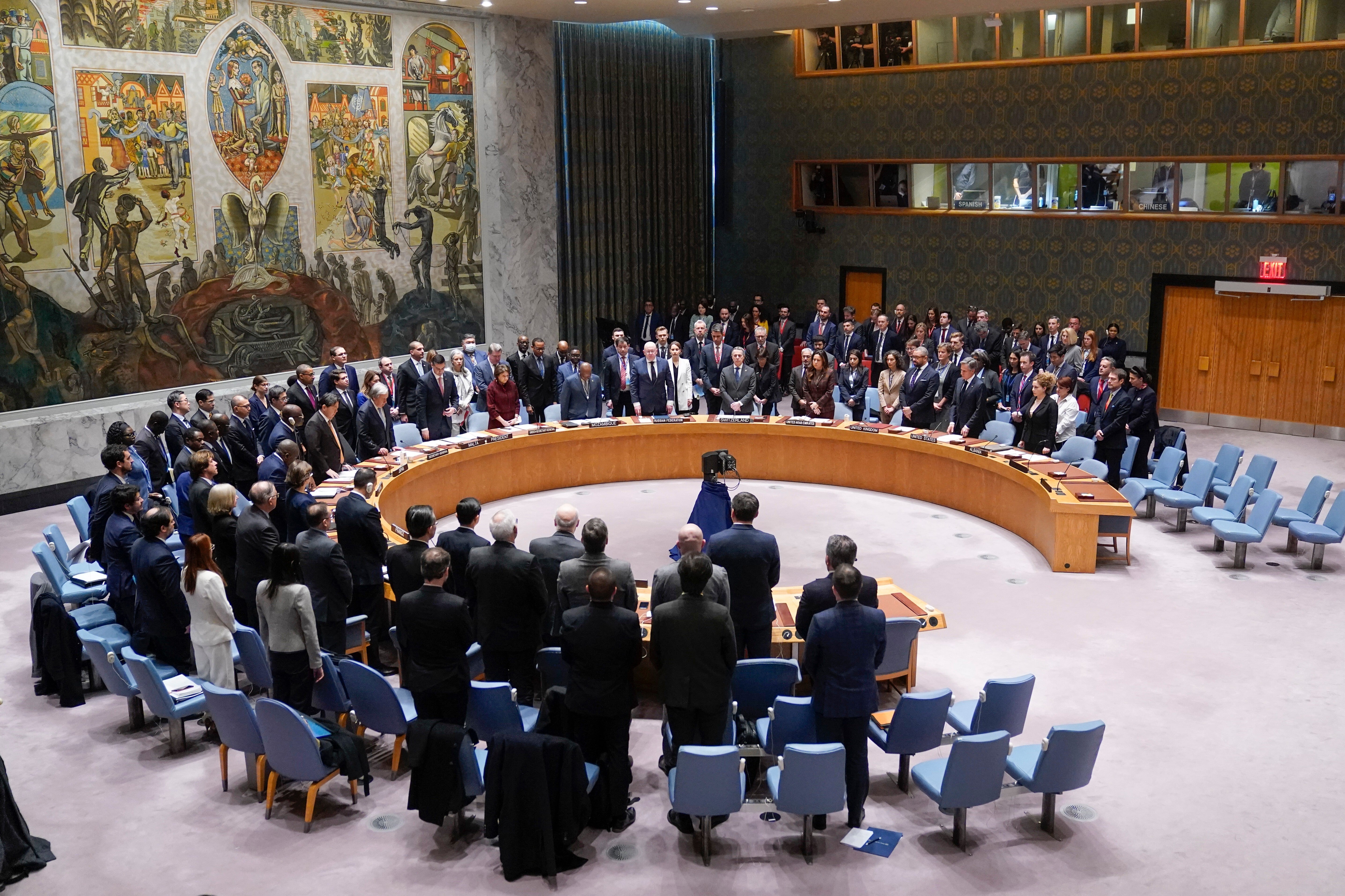 Rusia mantiene detenidos a más de 16.000 civiles en la guerra en Ucrania, dice la ONU