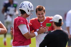 Los quarterbacks Drake Maye y Daniel Jones no jugarán el duelo de pretemporada Patriots-Colts