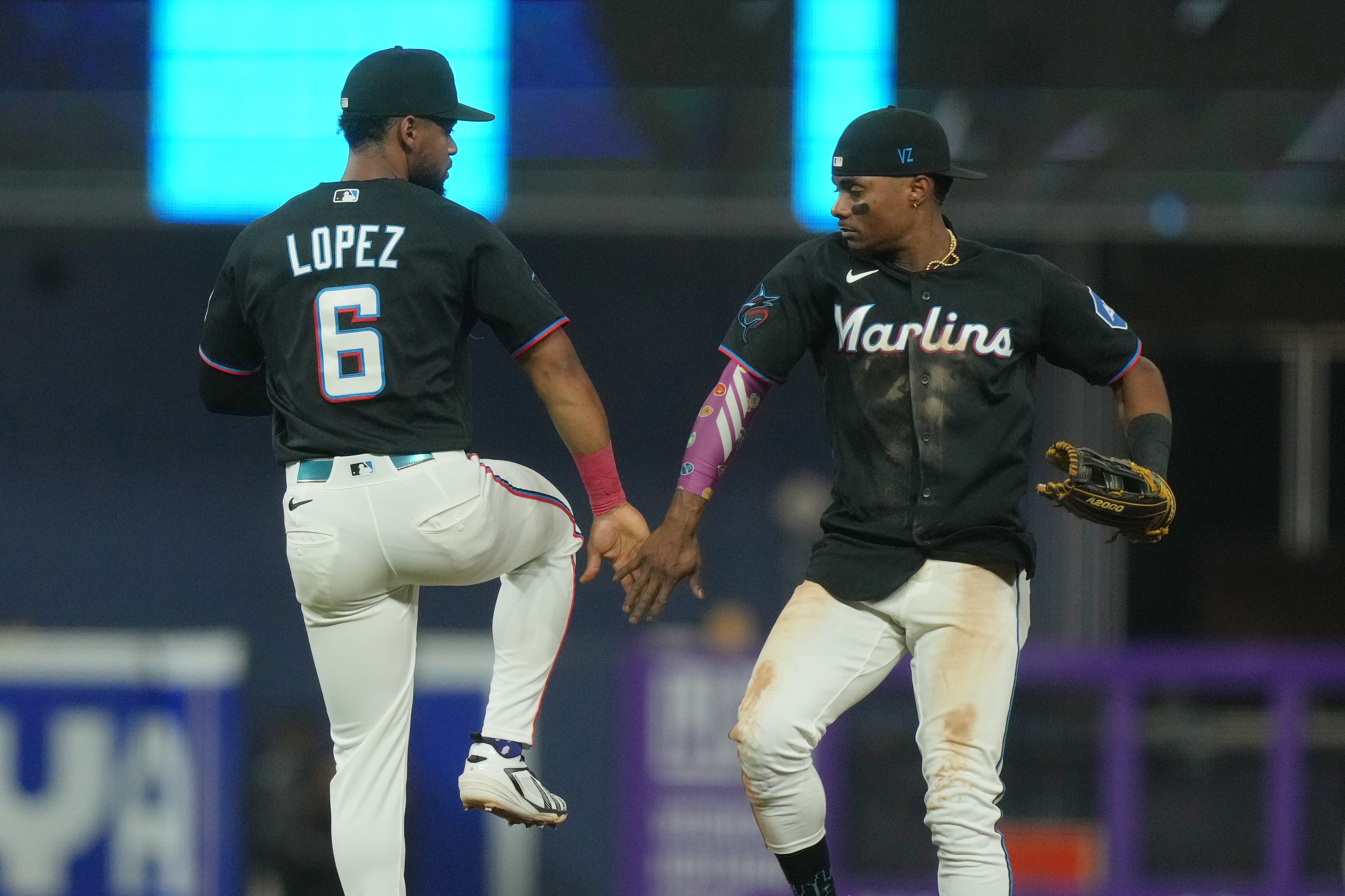 PIRATAS-MARLINS