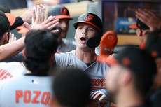 Alonso, Henderson y Encarnación-Strand pegan jonrón en triunfo 5-2 de Orioles ante Mellizos