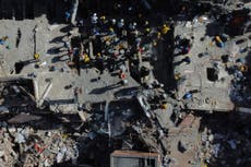 Respuesta al sismo pone a prueba al nuevo gobierno de Colombia y a rescatistas
