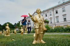 Robo del Mini Mozart empaña homenaje aniversario; ladrones se llevan 210 estatuillas